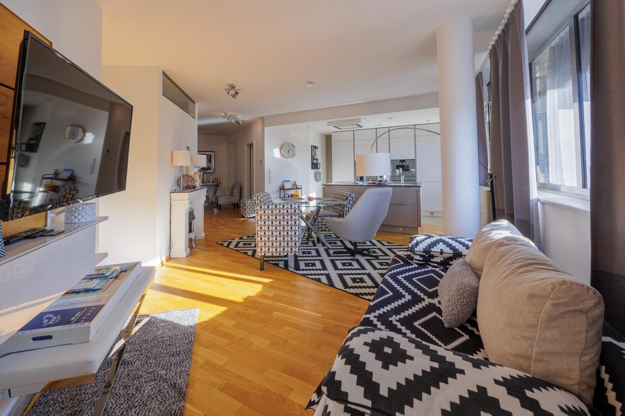 Luxury Apartment Villach City Buitenkant foto